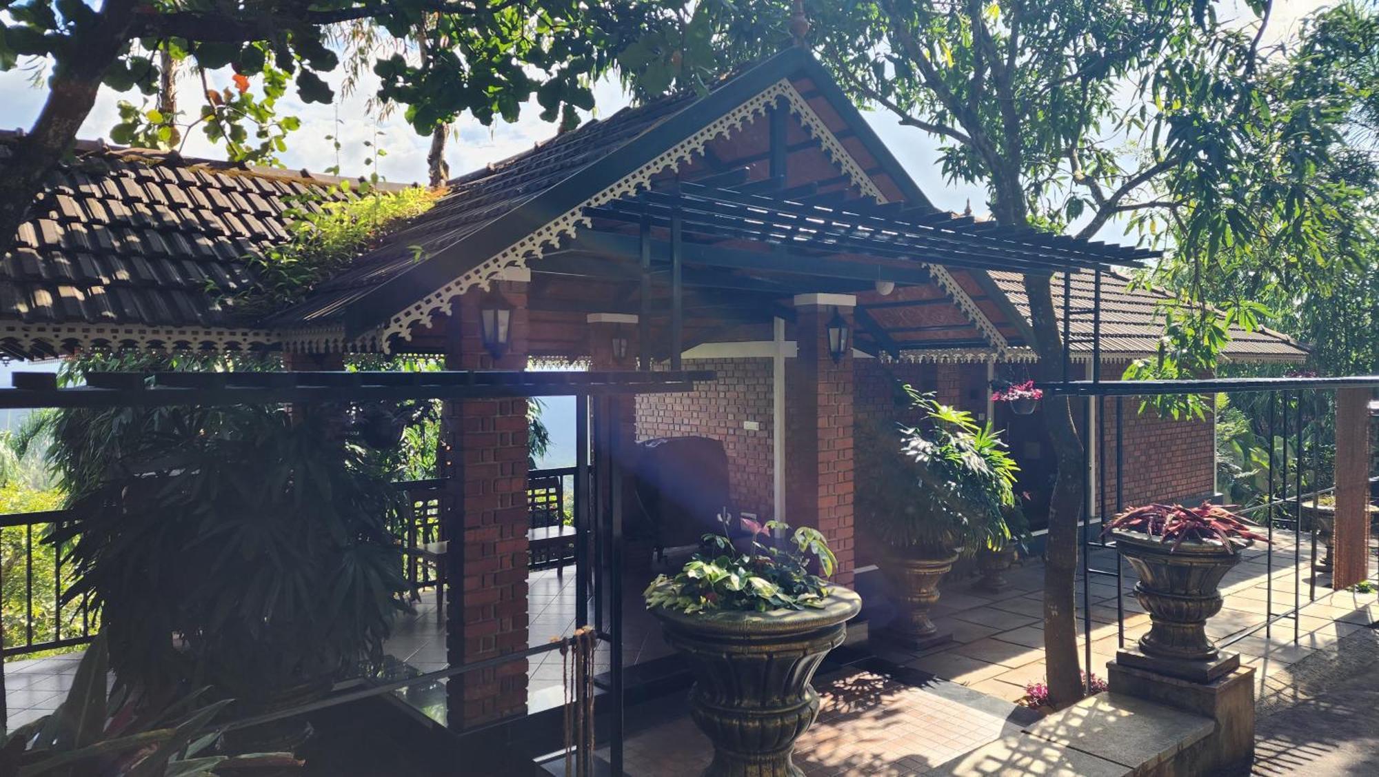 Mount Xanadu Resort Ambalavayal